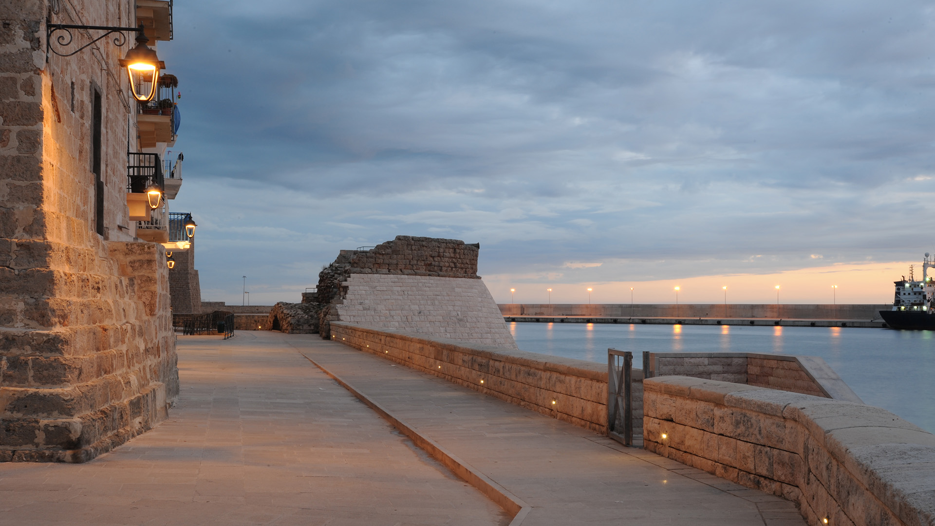 Monopoli: la ciudad de las cien “contrade”