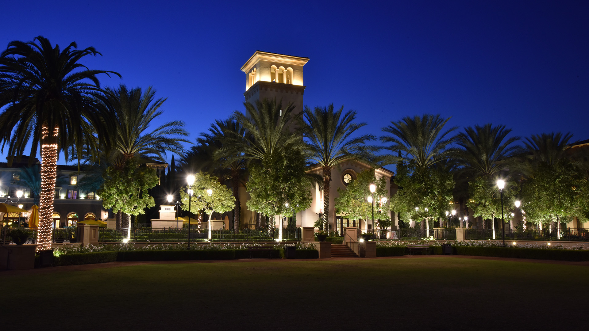 The Village y The Park en Irvine. Un diseño preciso y coherente